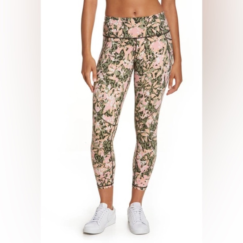 Sweaty Betty 3/4 yoga pants